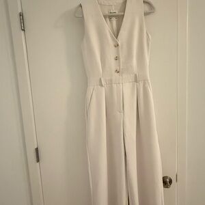 Abercrombie & Fitch Cream Garment